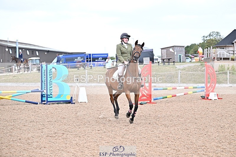 250826-162614-00304 - 70cm