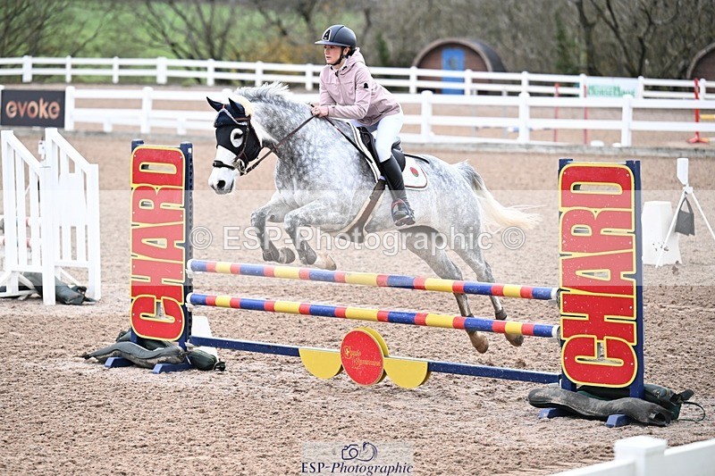 251205-100256-00111 - Cls 2 Snr British Novice and 90cm