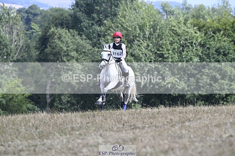 250824A-141618-37895 - 2162-Lydia.Jackson-Castlecoote.Storm