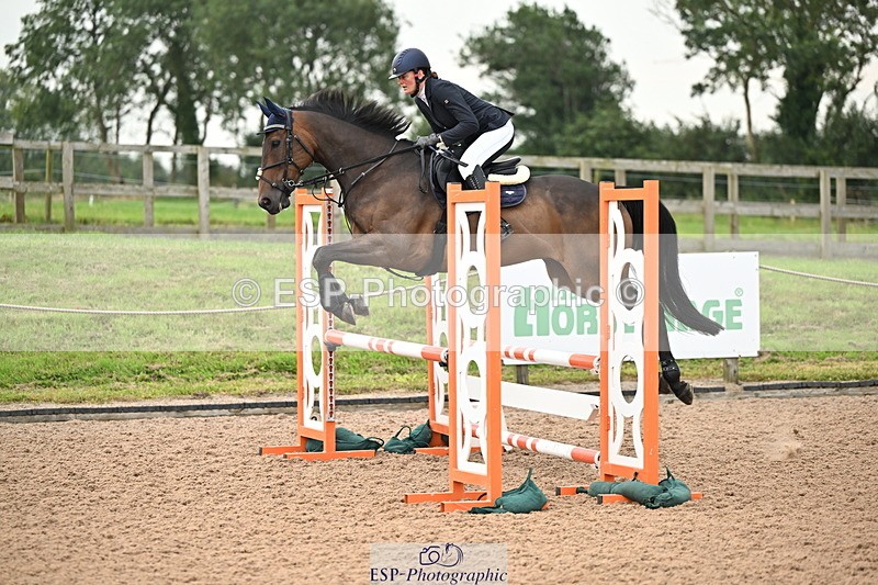 240828A-103751-00146 - Cls 1 Snr British Novice and 90cm Open