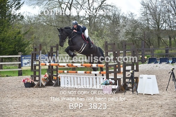 BPP_3823 - CLASS 3 Senior Discovery/ 1m Open