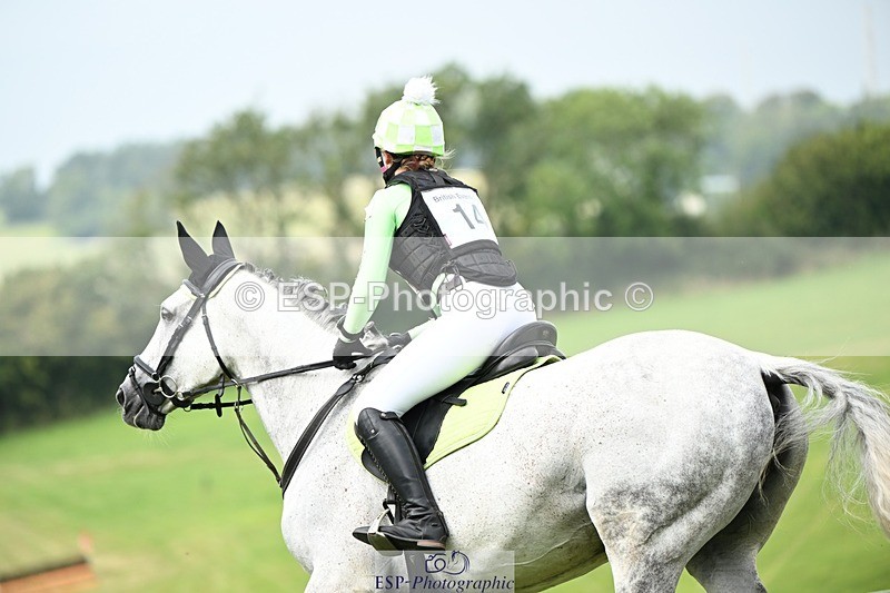 240831A-122406-02104 - 014-Caitlyn.Faull-PENNINEVIEW.SUMMER