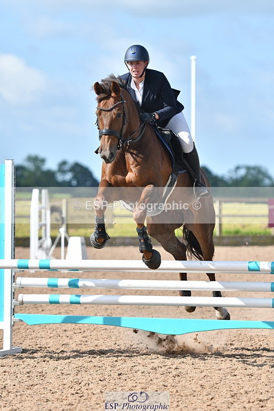 240609A-091904-03287 - Cls 15 Snr British Novice and 90cm Open