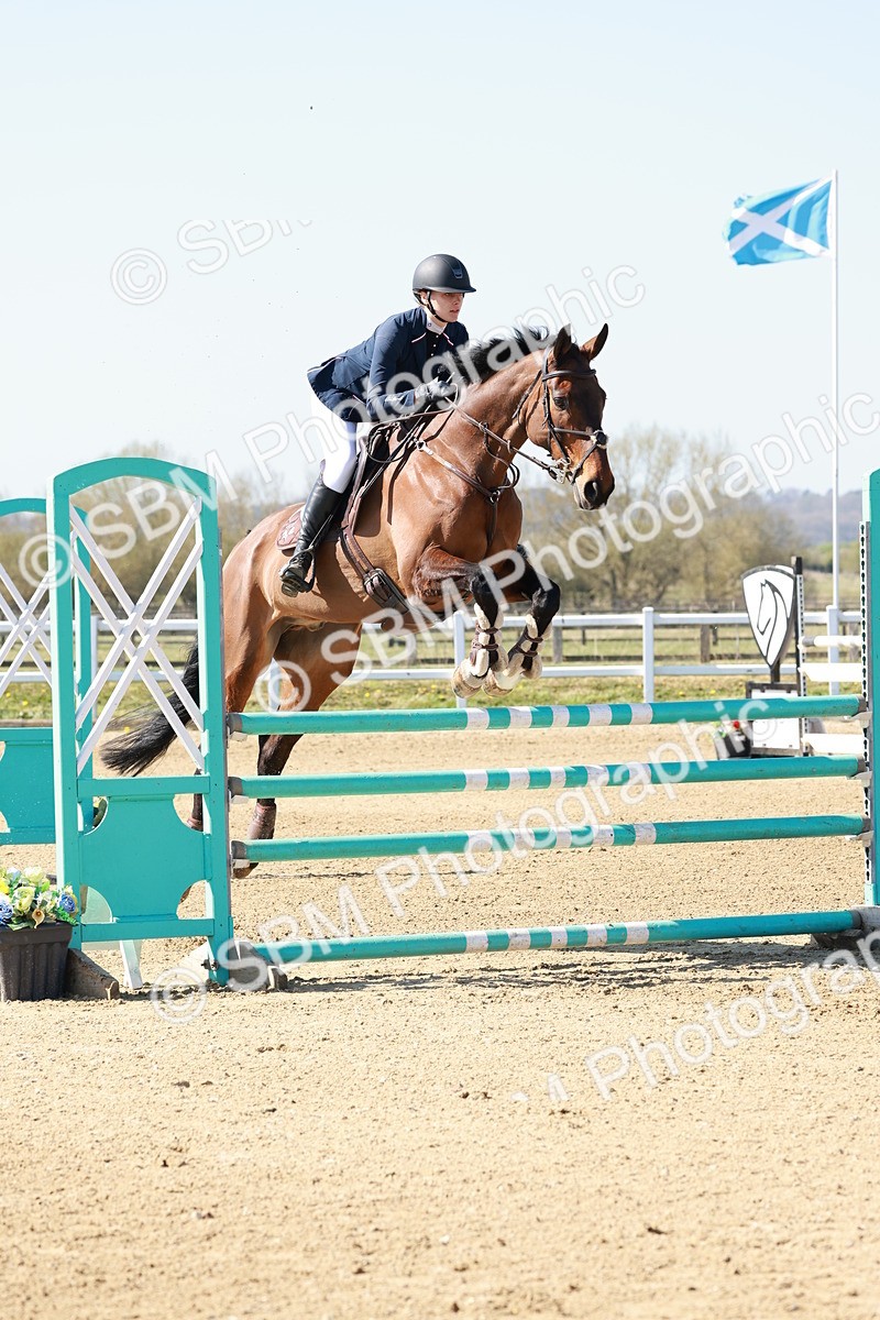 SBM_004462 - Class 17 - Senior Newcomers - 1.10m