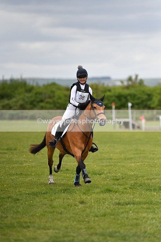 WJ5_3643 - Class 6 80cm