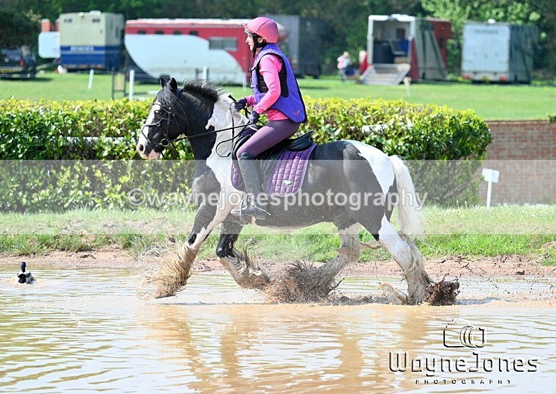 WJ7_7083 - The stables at Tweseldown 27-04-25