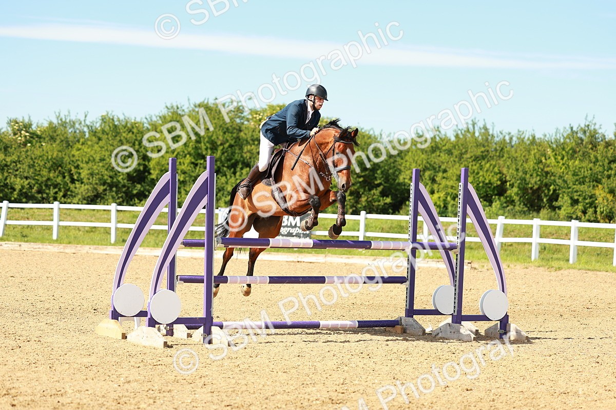 SBM_002930 - Class 4 - Senior Newcomers - 1.10m