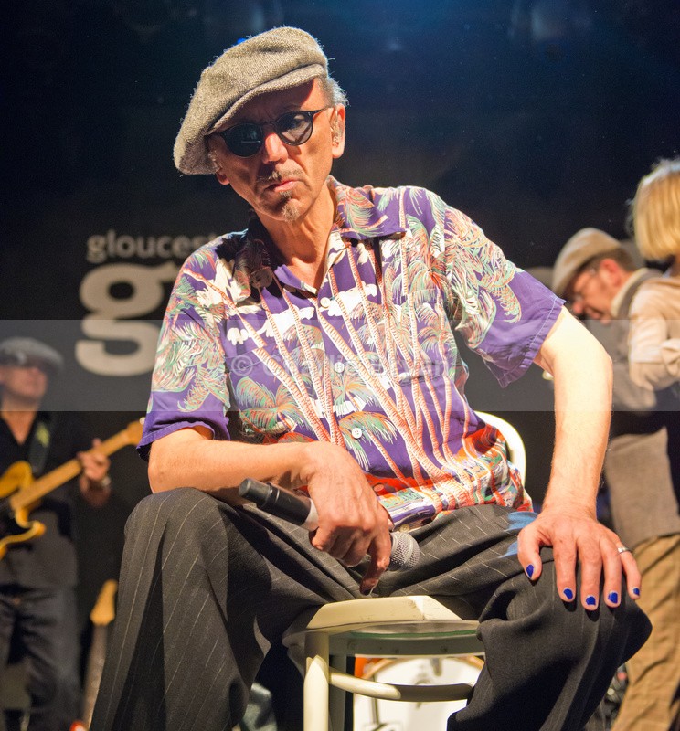  - Dexys Play Gloucester's Guildhall