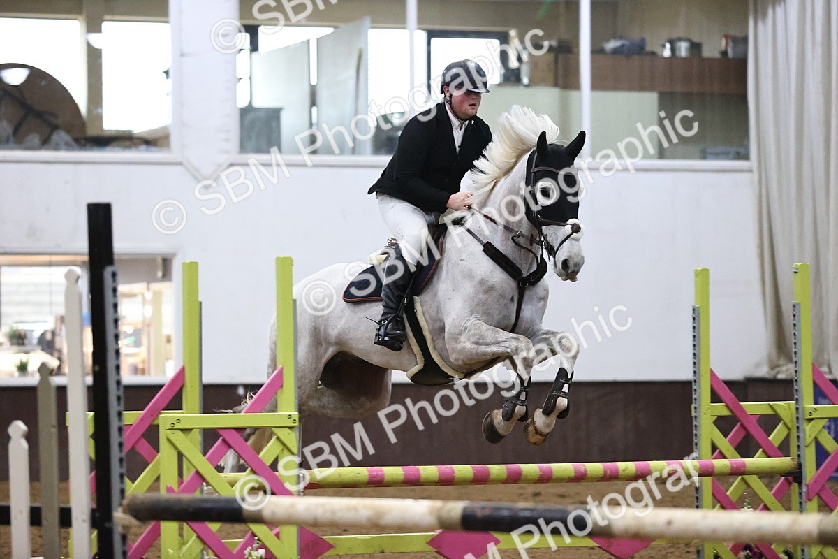 SBM_001834 - Class 9 - Senior British Discovery - 1.00m