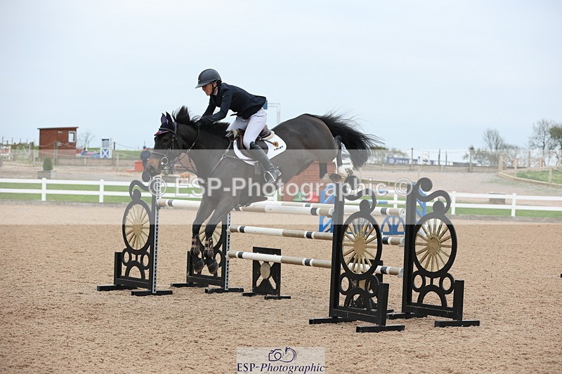 241101A-152223-02942 - FRI Cls 7 Blue Chip Grade B&C Jump Off