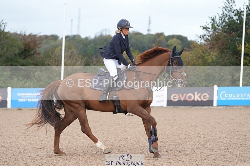 251005-100701-02463 - Cls 22 British Novice and 90cm