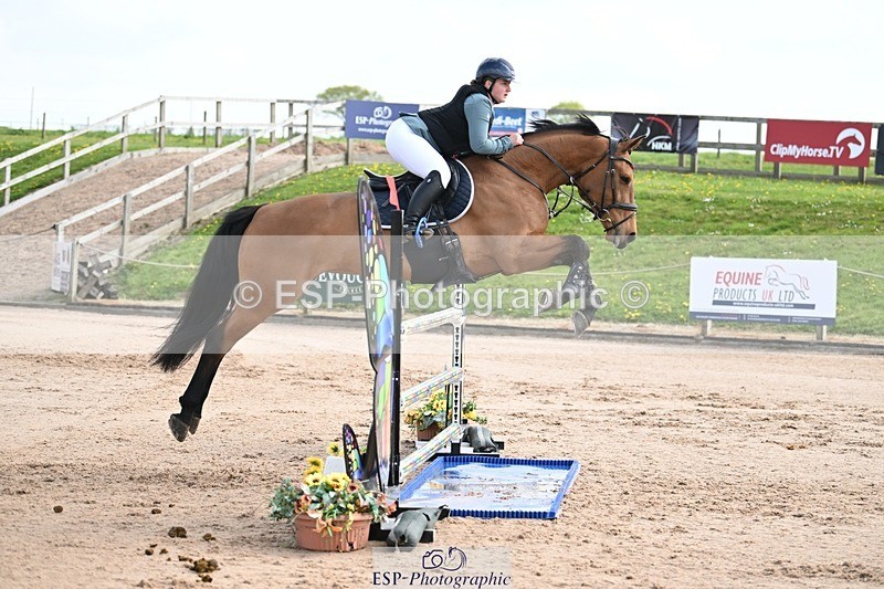 250425-111926-08867 - Cls 14 - 1 Star Bronze Tour