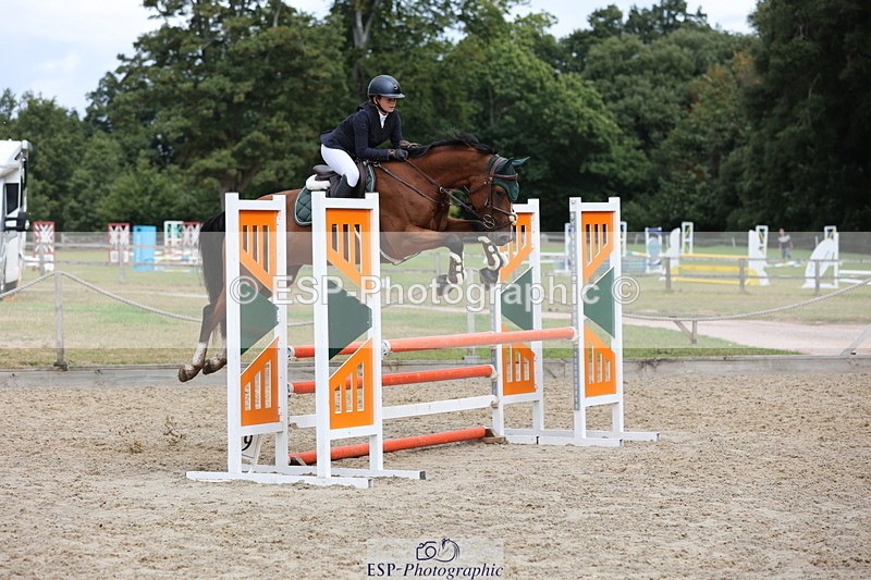 250829A-113750-01424 - Cls 7 British Novice and 90cm