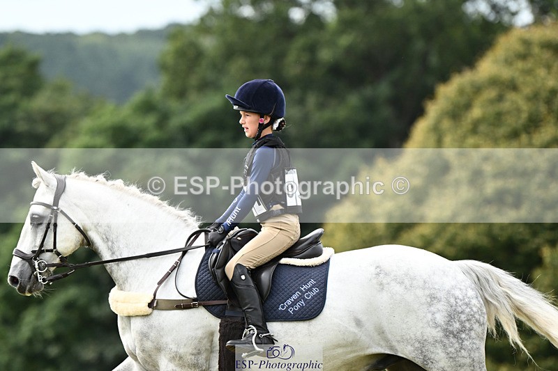 240825X-115842-32182 - 70cm XC 11.00 to 12.00