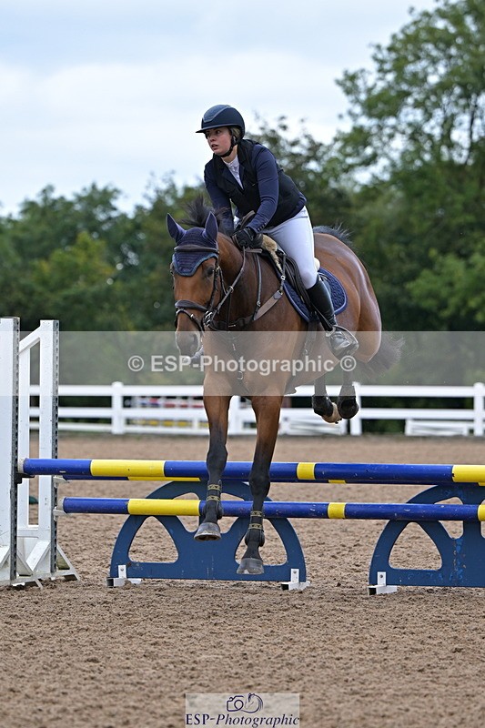 240925A-102050-00045 - Clear Round