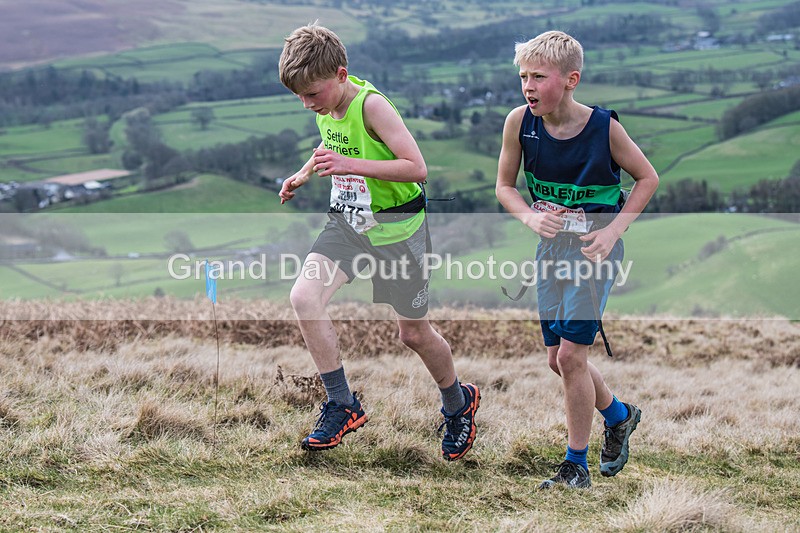 Arant haw-15 - Kendal Winter League Arant Haw Fell Races Sunday 2nd April 2023