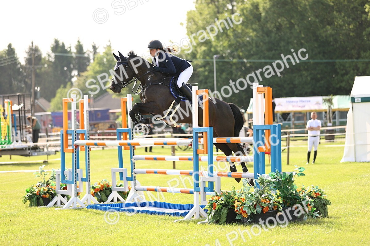 SBM_01330 - Class 200 - Martin Grant Homes Welcome Stakes 1.25m Open