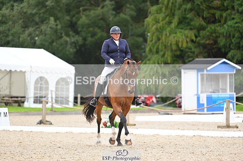 230813-171529-08608 - Cls 14 Medium Silver 16.45 to End