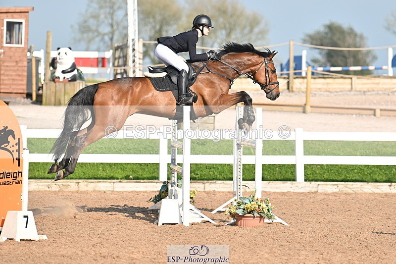 240512A-174001-20104 - Cls 45 1.10m National Am Quali and Open