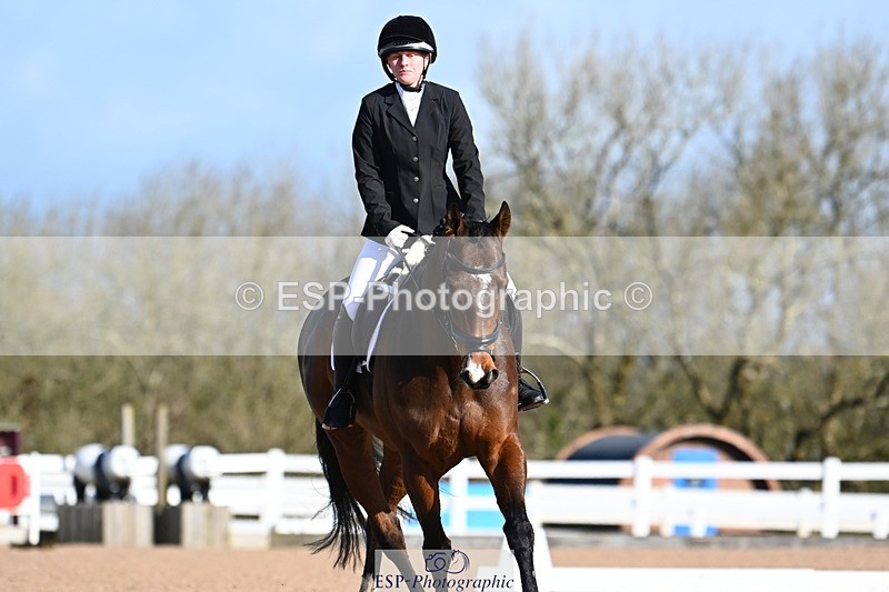 240323A-091556-00893 - MyQuest Intro A