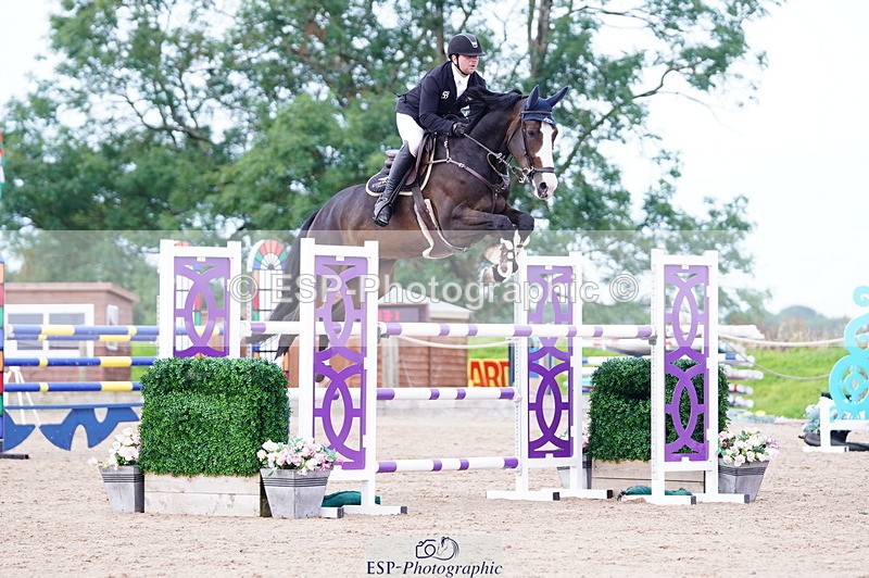 240804A-090246-10009 - Cls 42 National 1.30m Open