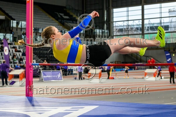 CEREL-916676 - Field Female