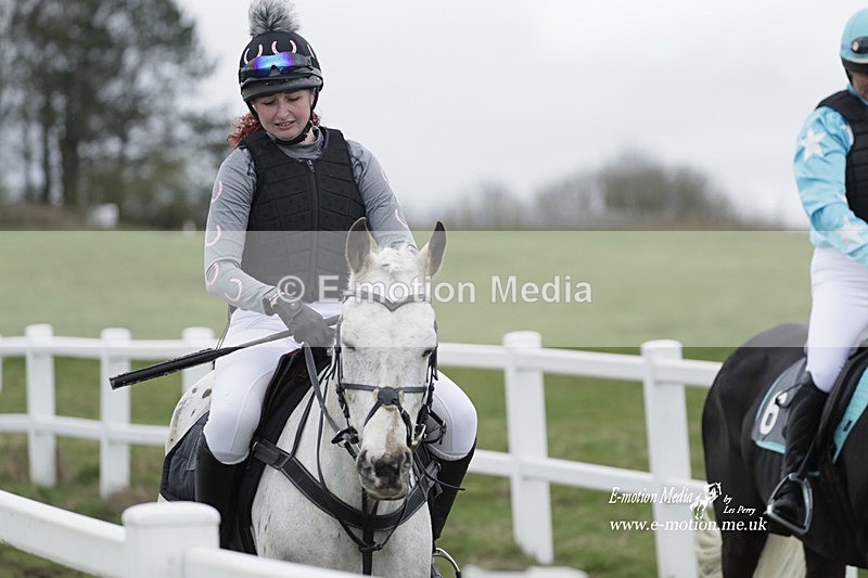 PtP 260323 0166 - New Forest Hounds Point-to-Point Larkhill 26/03/23