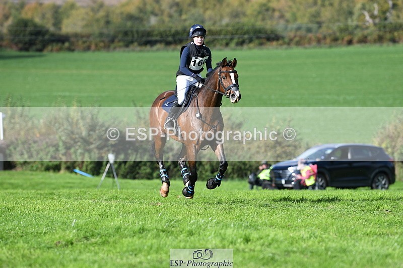 251024A-131421-11954 - B-160-Phoebe.Woods