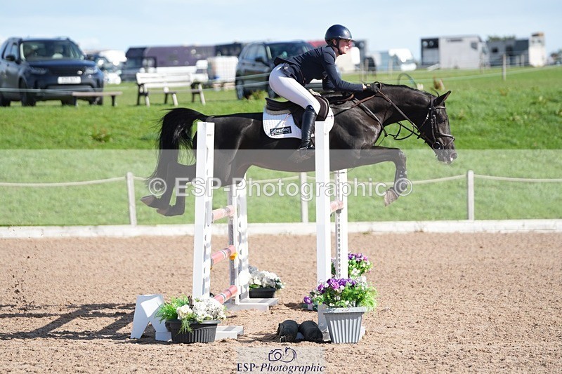 250913-103658-06194 - Cls 14 Snr Newcomers