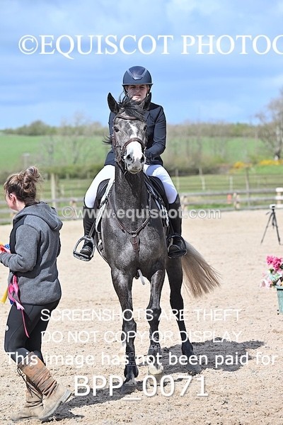 BPP_0071 - CLASS 19 SUN Senior British Novice/ 90cm Open