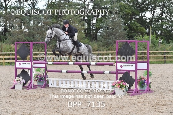 BPP_7135 - CLASS 4 Senior Newcomers/ 1.10m Open