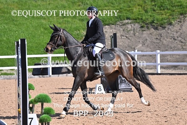 BPP_2043 - CLASS 3 - FRI - Senior British Novice/90cms Open