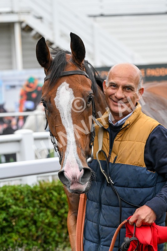 011025-Race 7-Lightning Tiger-0875 - Race 7