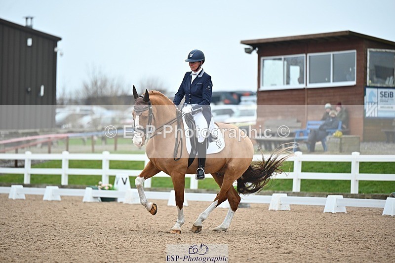 250214-113013-01343 - 124-Katharine.Lewis-Albertho.B