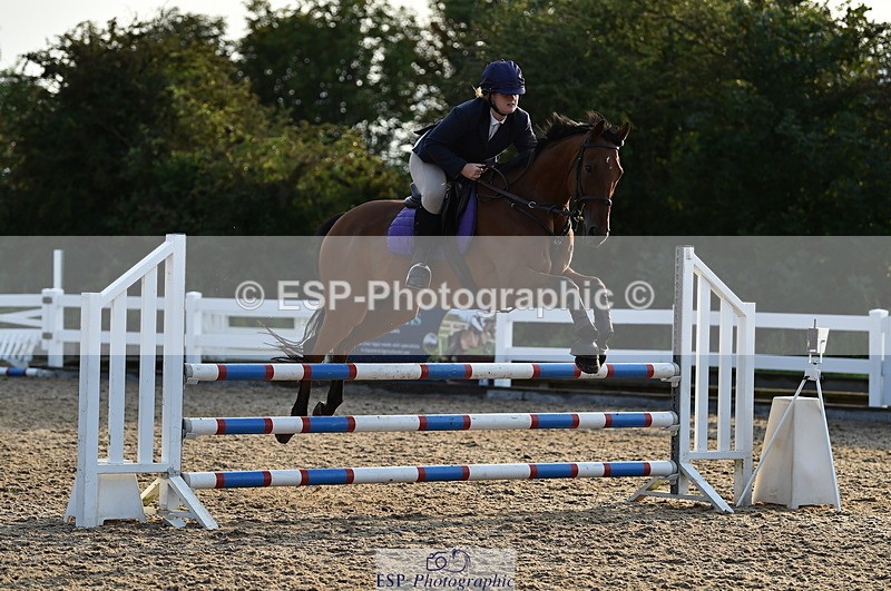 220829A-183152-00578 - 90cm classes