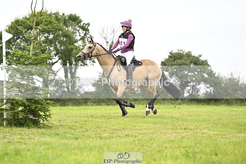 240831A-152145-04489 - 211-Fiona.Lewis-BALLYANNY.BUTTONS