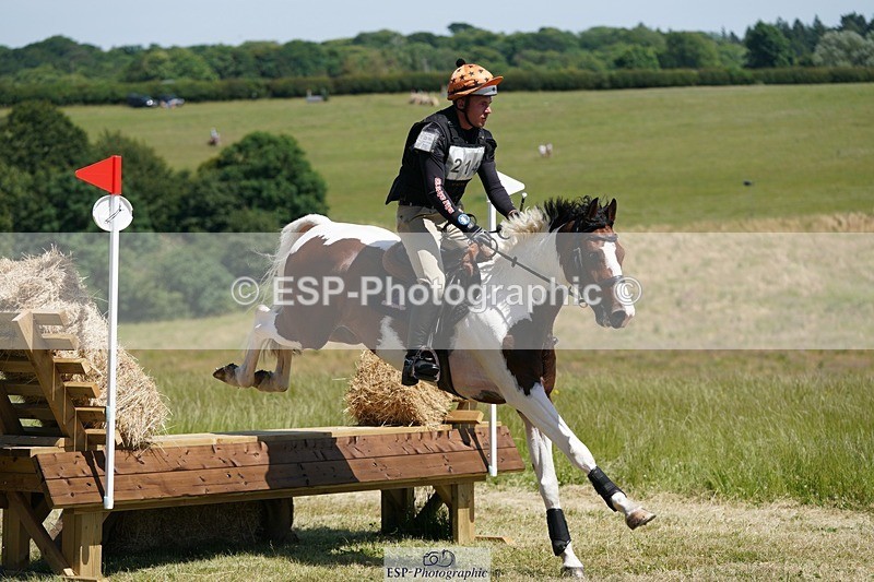 240629X-144052-3598 - 214-Theo_Funnell-CARLOMAN_C