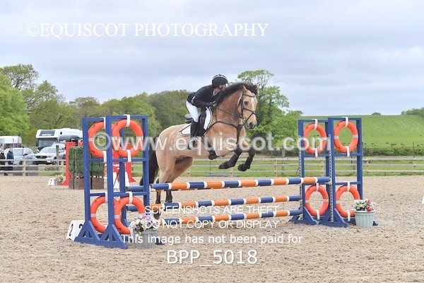 BPP_5018 - CLASS 24 SUN Senior BritiNovice/ 90cm Open