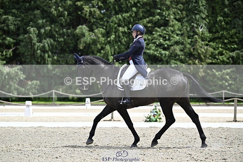 240523-125958-04627 - 101-MORELANDS_CASANOVA-Daisy_Bathe