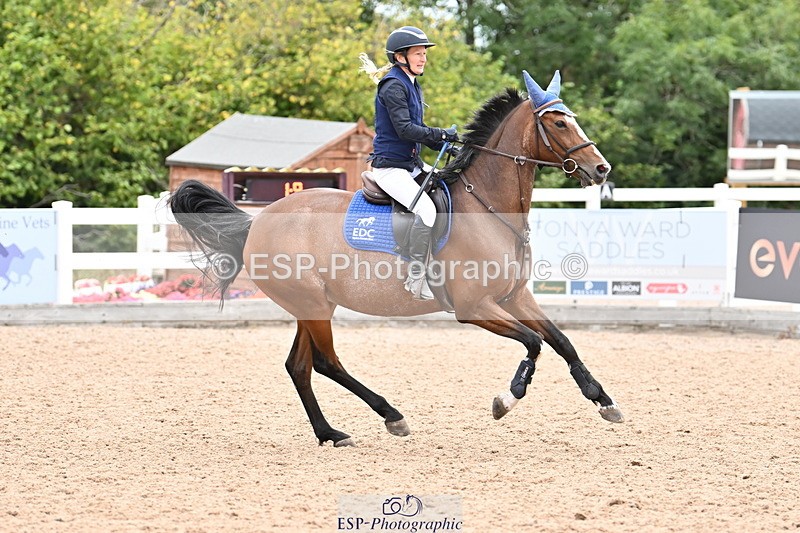 250820B-132140-00769 - Cls 4 Newcomers and 1.10m Open