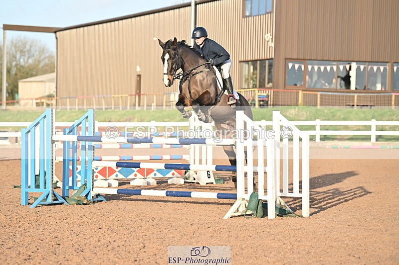 231210A-144012-02810 - Cls 21 Foxhunter & 1.20m Open