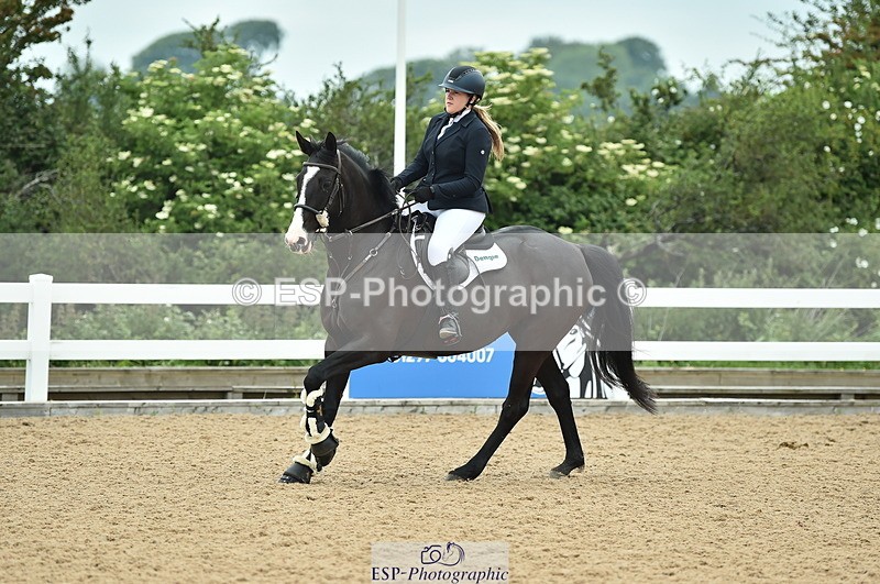 230611A-102732-04643 - Cls 32 85cm Amateur Qualifier
