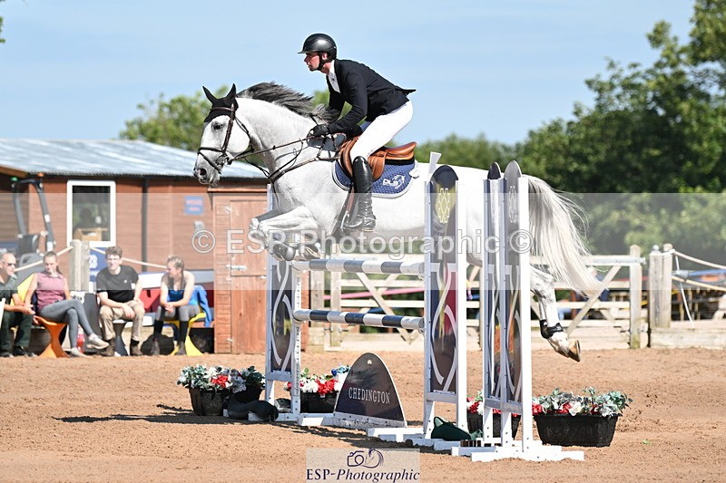 240718A-101813-04454 - Cls 1, 3 Star Small Tour 1.35m