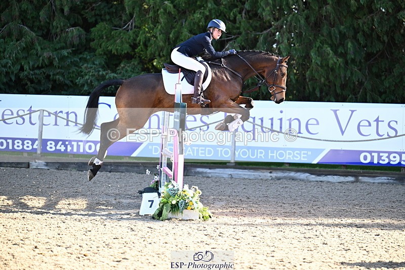 251024A-111702-06759 - B-166-Olivia.Fisher