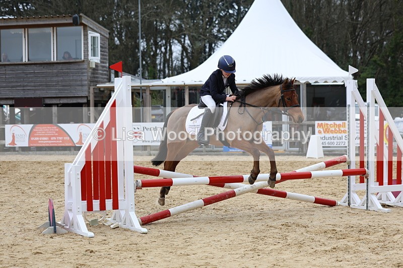 3E7A7997 - Class 10: Junior 60cm