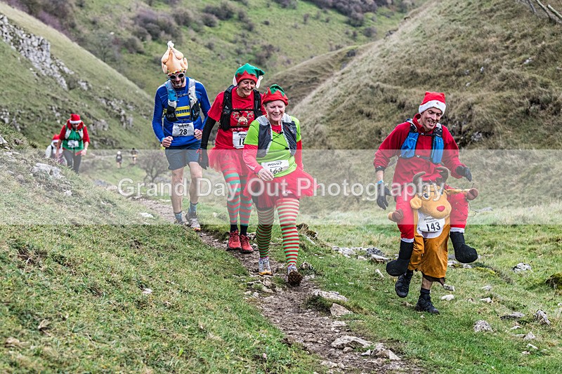 Litton-827 - Litton Christmas Cracker Fell Race (Limestone Series) Sunday 14th December 2025