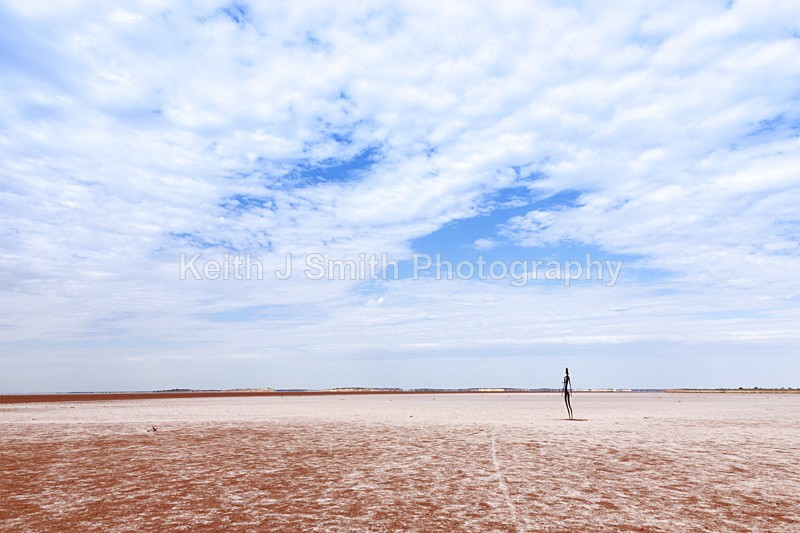 0SKJ3840 - Worldwide