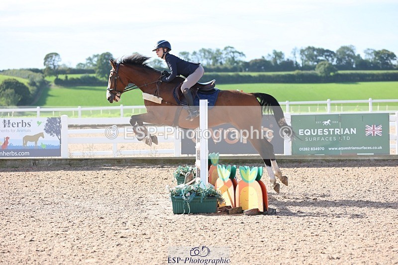 250913-102833-06066 - Cls 21 Snr British Novice and 90cm Open
