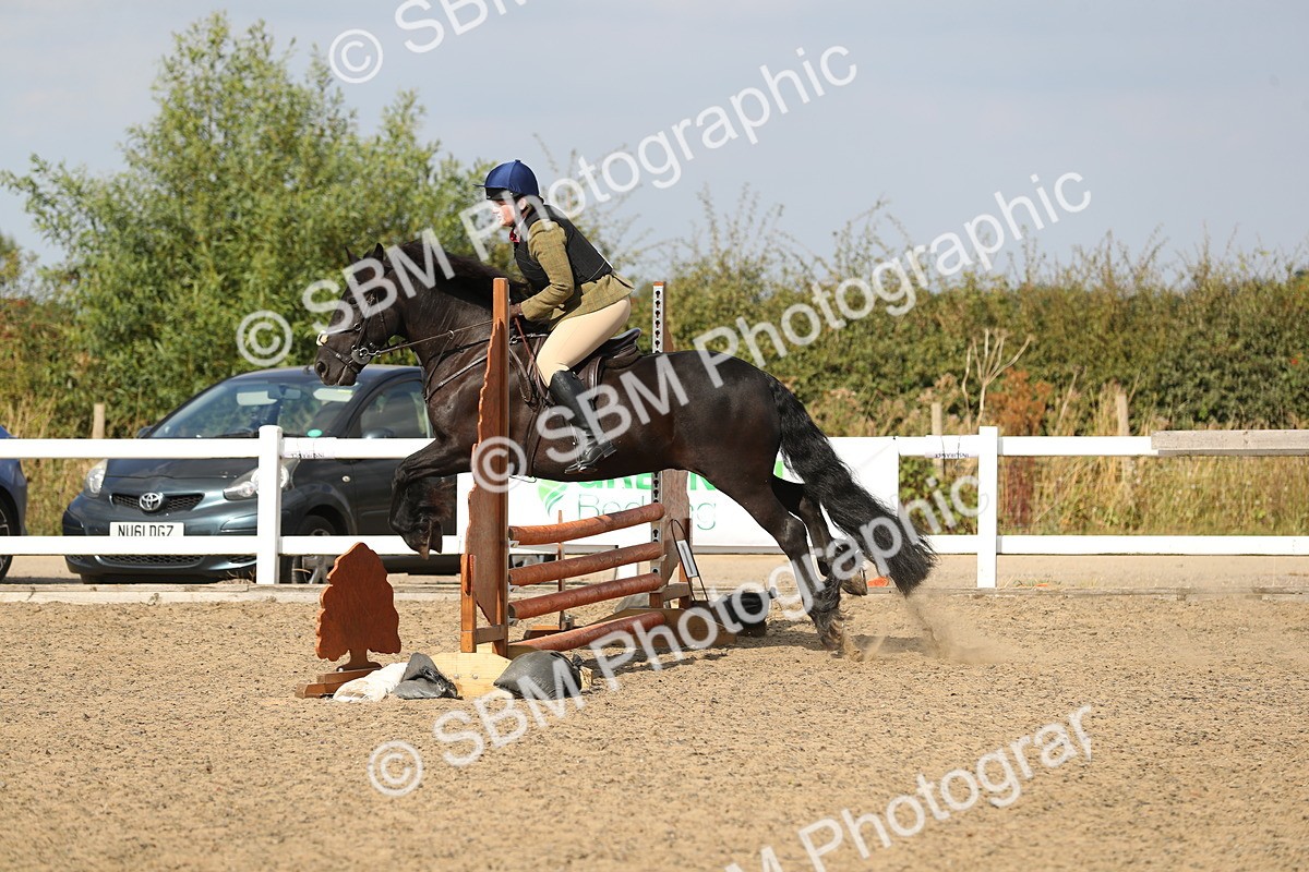 SBM_06866 - Class 49a Style & Performance 80cm (15-19)