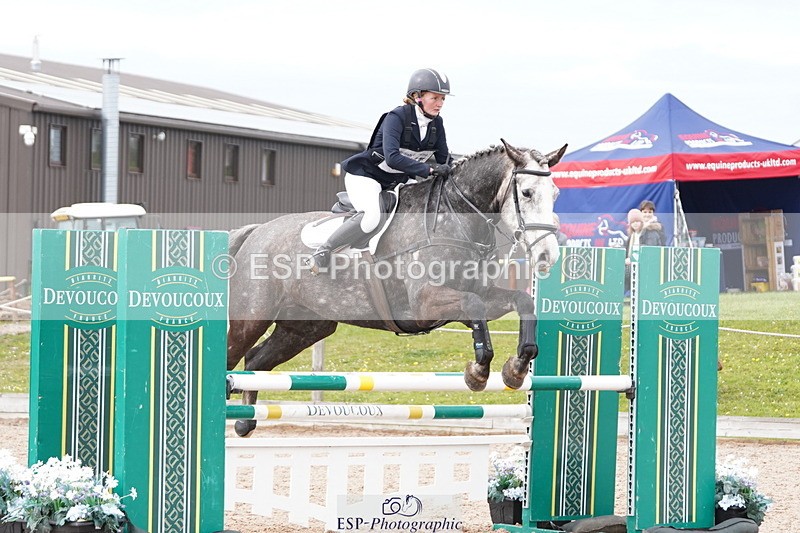 250419-164622-13921 - 907-Ellie.Barnard-DIAMOND.LUX.A.CLOVER